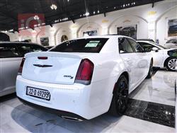 كرايسلر 300